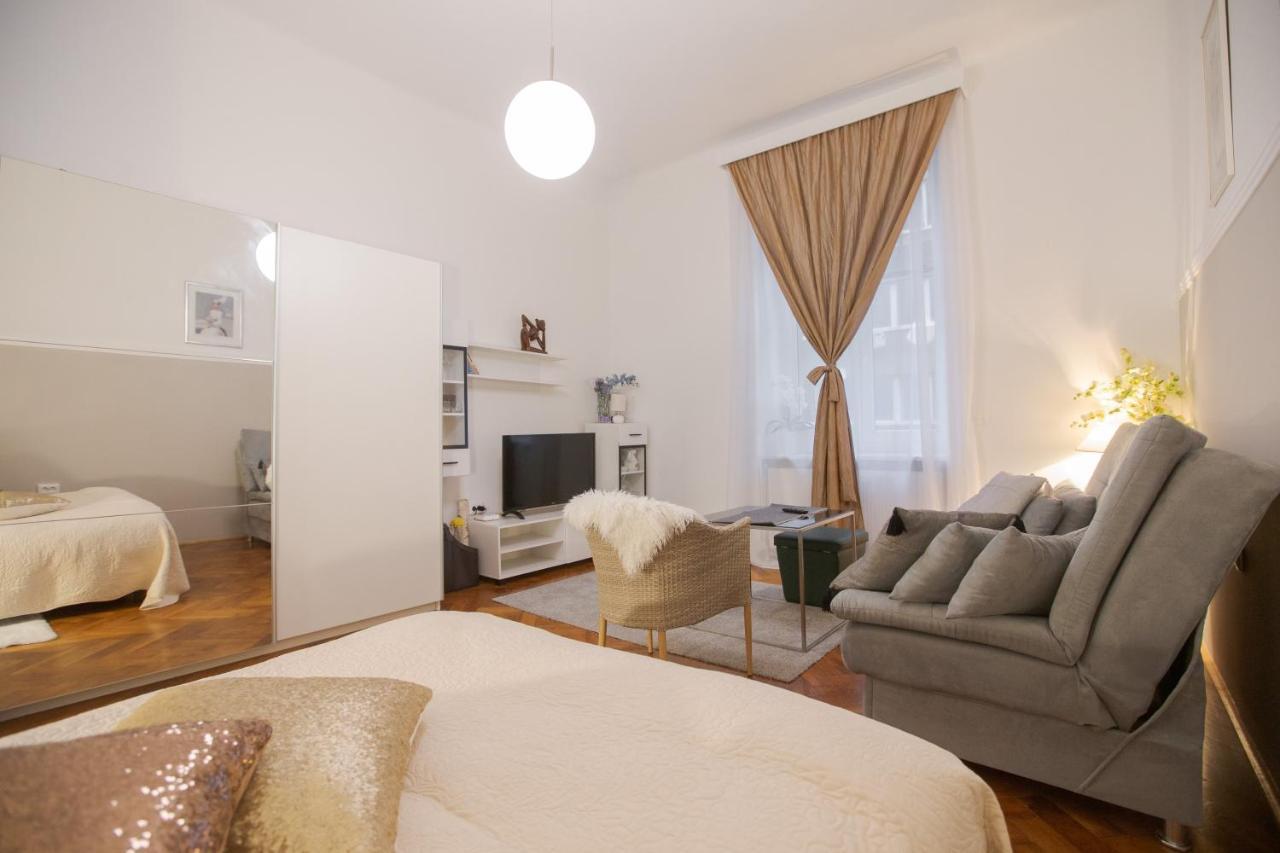 Apartman Manja Zagreb Bagian luar foto